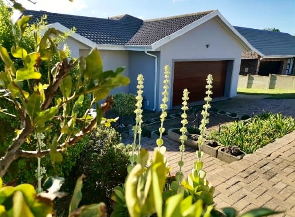 3 Bedroom Property for Sale in Fraaiuitsig Western Cape